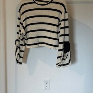Striped Black and White Long Sleeve Top